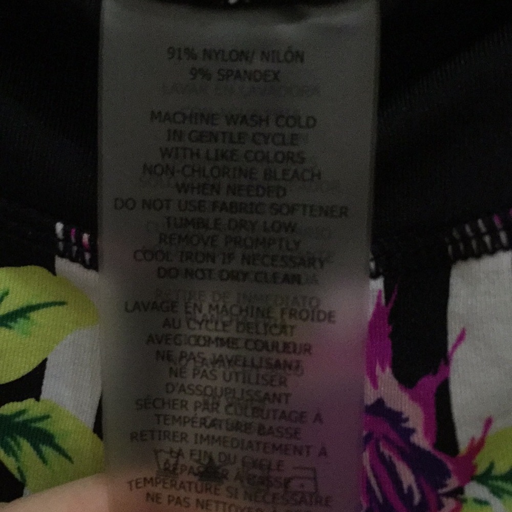 Betsey Johnson Black Stripe Floral quirky Capri Workout Yoga Leggings Xs - Picture 5 of 11